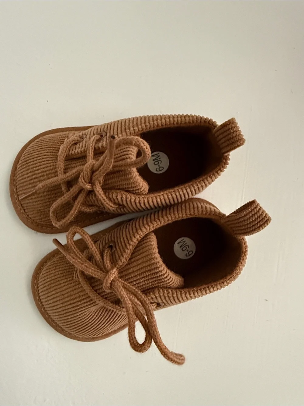Kids Corduroy Lace-Up Shoes in Brown